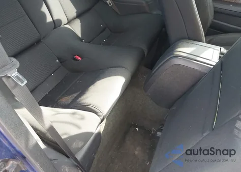 2014 Ford Mustang V6 z USA, uszkodzony, nr VIN 1ZVBP8AM2E5259004